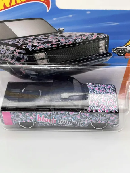 autko-samochodzik-hot-wheels-83-chevy-silverado-marka-hot-wheels