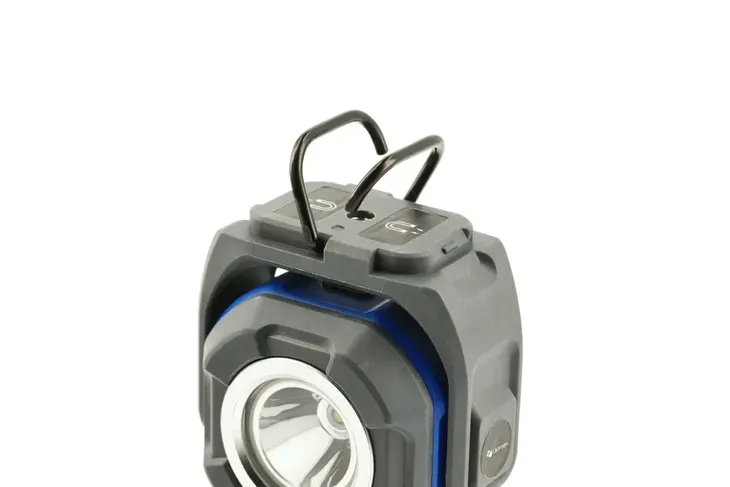 hogert-reflektor-roboczy-550-lm-ht1e432-dlugosc-7-2-cm
