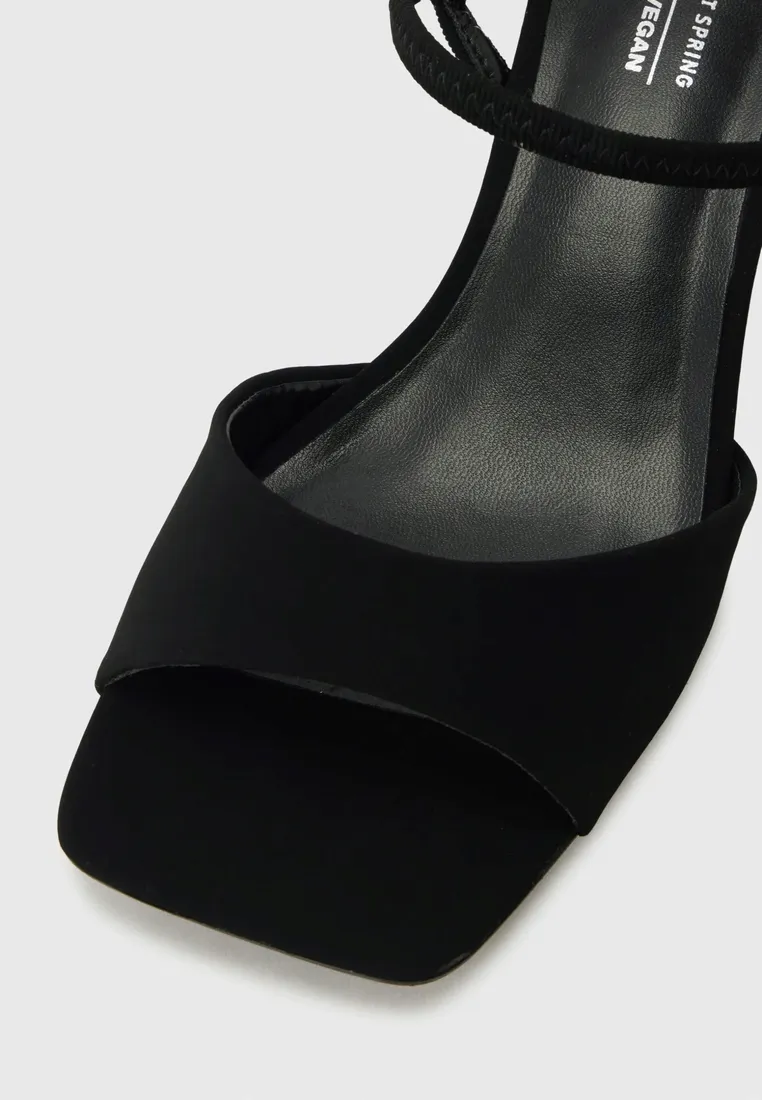 call-it-spring-faiith-sandaly-r38