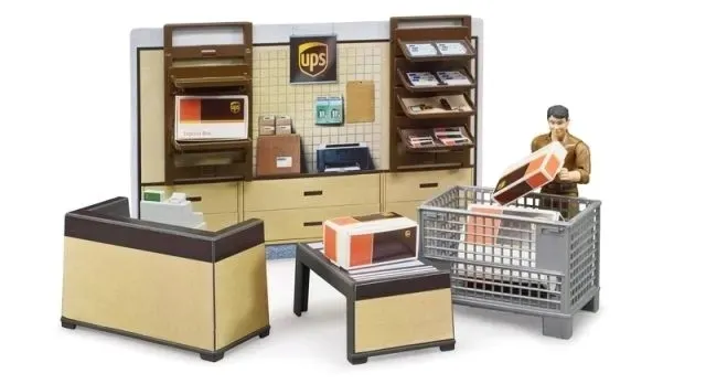 centrum-logistyczne-ups-bruder-bohater-brak-marka-bruder