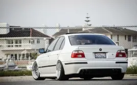 zderzak-tylny-bmw-e39-95-03-sedan-m5-style