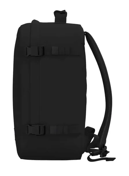 plecak-torba-kabinowka-cabinzero-36-l-absolute-black-wzor-dominujacy-bez-wzoru