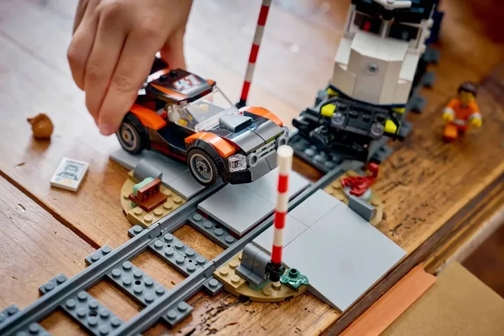 lego-city-trains-60508-stan-nowy-wiek-dziecka-7-lat