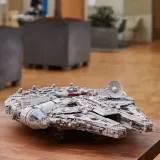 lego-star-wars-millennium-falcon-75192