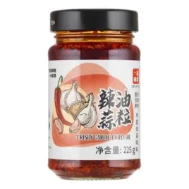 yipin-chrupiacy-czosnek-z-chili-w-oleju-225-g