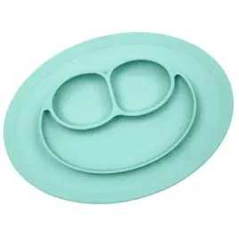ezpz-silikonowy-talerzyk-z-podkladka-maly-2w1-mini-mat-pastelowy-niebieski
