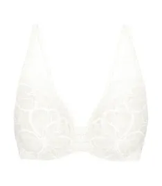 biustonosz-usztywniany-na-fiszbinie-triumph-body-make-up-illusion-lace-wp-