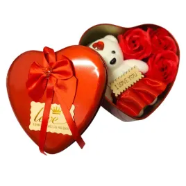 walentynkowy-upominek-mis-roze-w-puszce-serce-12x45-cm