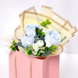 papier-a3-20-arkuszy-do-pakowania-kwiatow-prezentow-matowy-zloty-58x58-cm