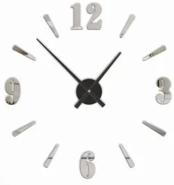 zegar-scienny-lustro-lustrzana-precyzja