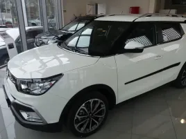 listwy-boczne-drzwi-ssangyong-tivoli-2017-