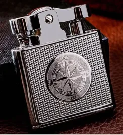 zapalniczka-benzynowa-retro-styl-lat-40-piekny-klasyk-grafitowa