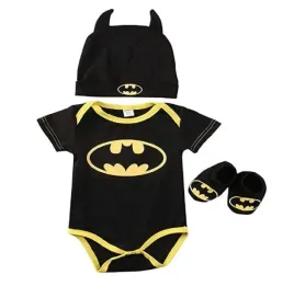 zestaw-body-niemowlece-czapka-buciki-motyw-nietoperza-batman-6-12-miesiecy