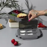 lunch-box-single-ze-sztuccami-kod-producenta-5905896145659-stan-nowy