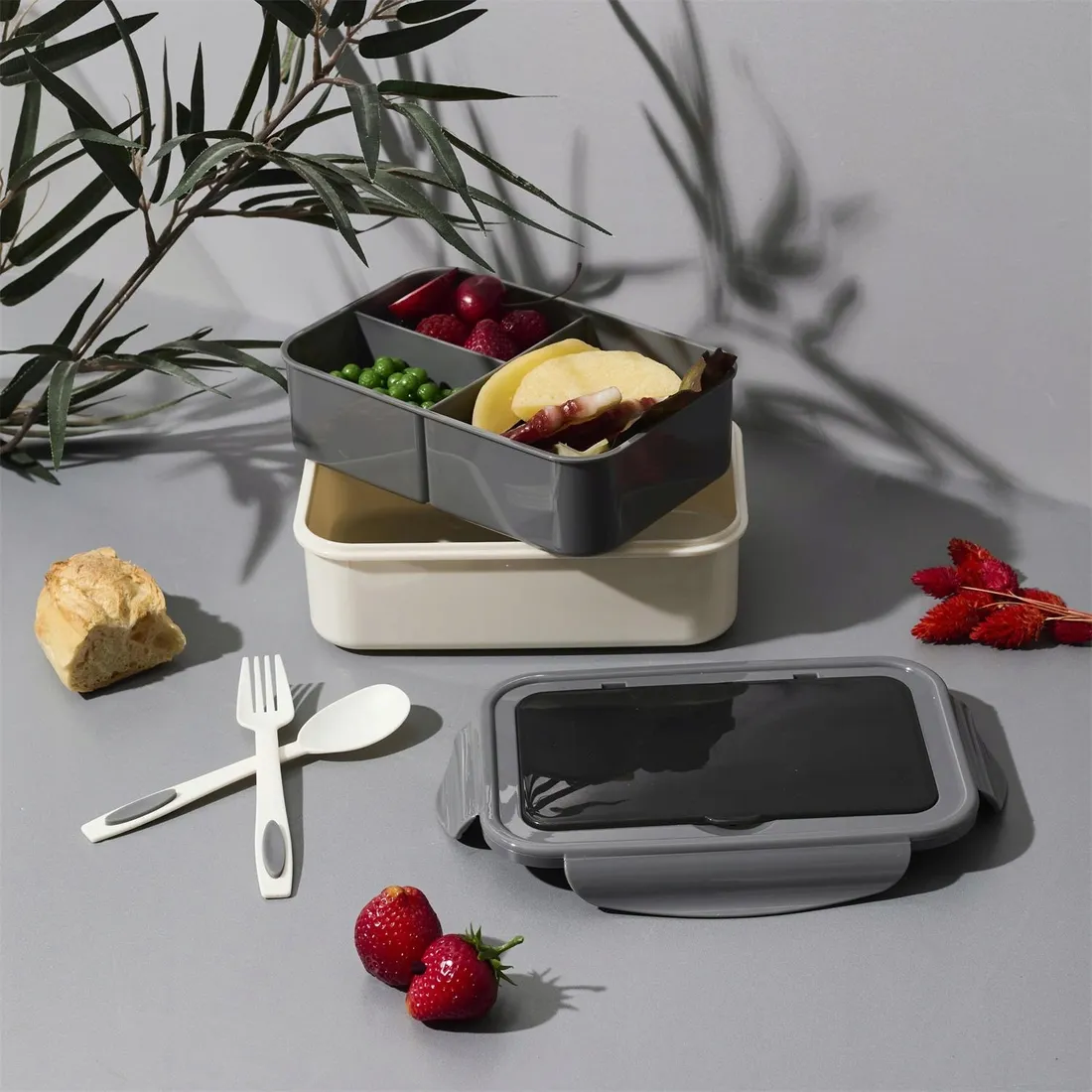 lunch-box-single-ze-sztuccami-stan-nowy