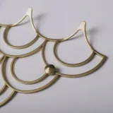 wieszak-husk-s-gold-kolor-mebla-zloty