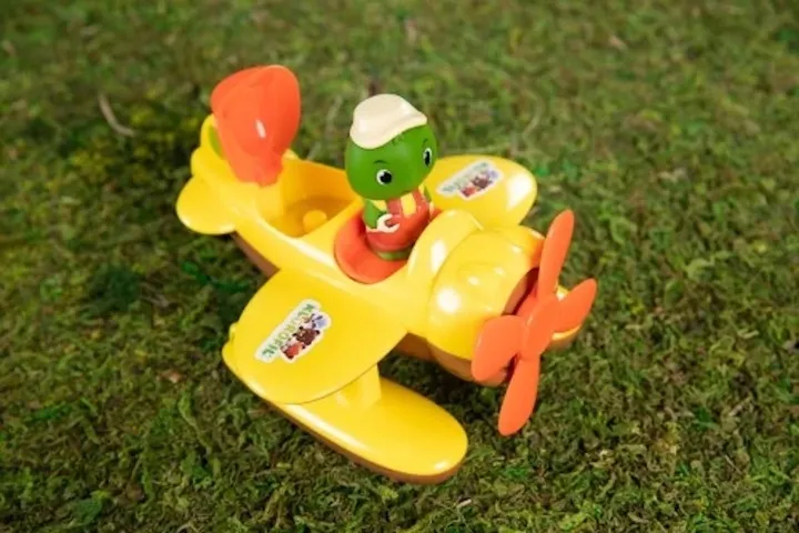hydroplan-samolot-na-kolkach-z-figurka-klorofil