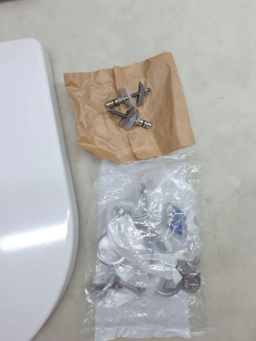 deska-sedesowa-duravit-d-code-bialy-duroplast