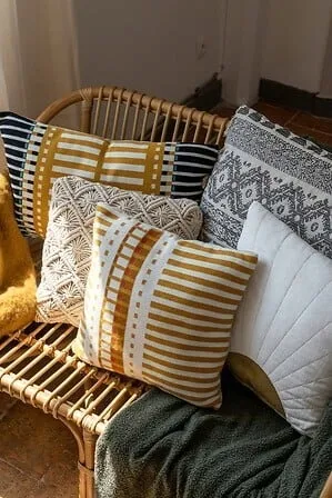 poduszka-macrame-40x40cm-bezowa