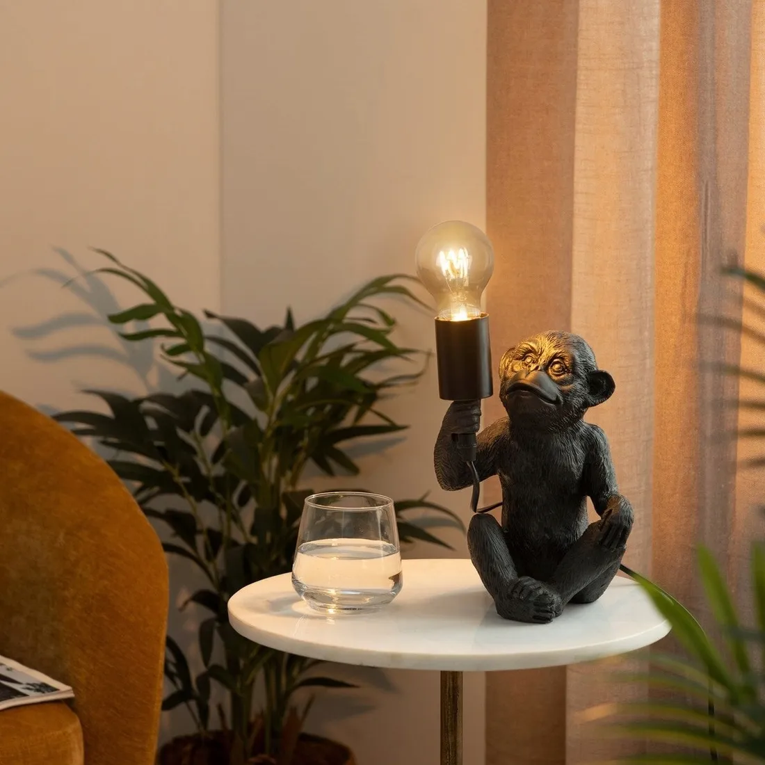 lampa-monkey-245-cm-czarna
