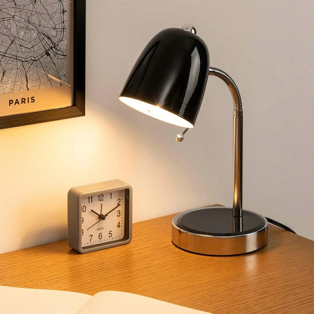 lampka-izan-355-cm-czarna