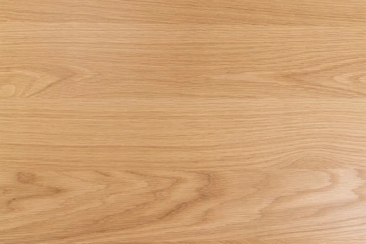 stol-montreux-dab-material-drewno