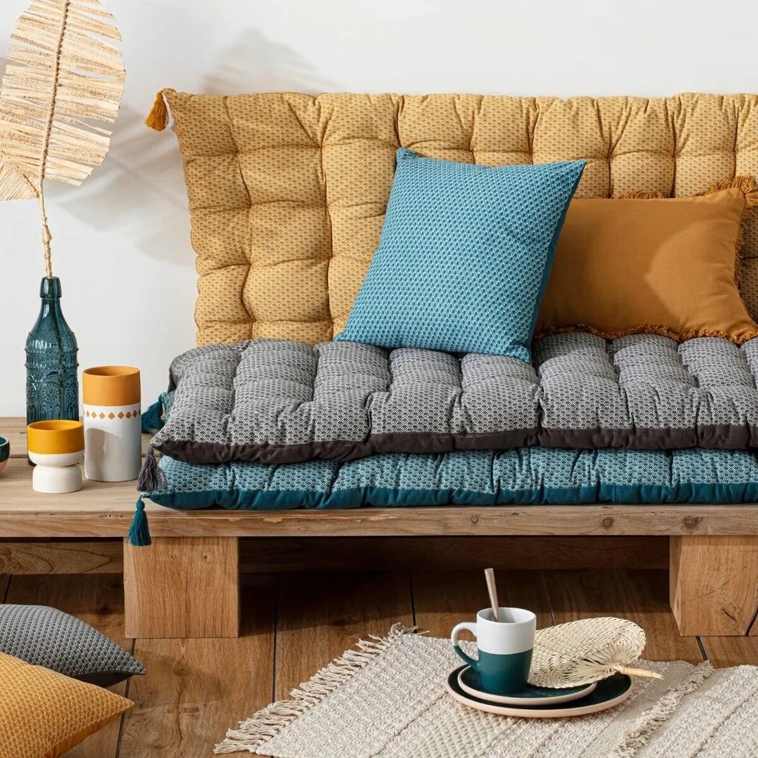 poduszka-podlogowa-otto-60x120-cm-niebieska-stan-nowy