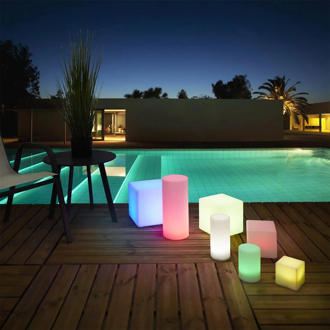 lampa-podlogowa-colorfull-cube-25cm
