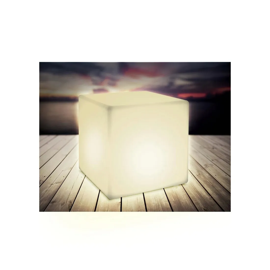 lampa-podlogowa-colorfull-cube-25cm-stan-nowy