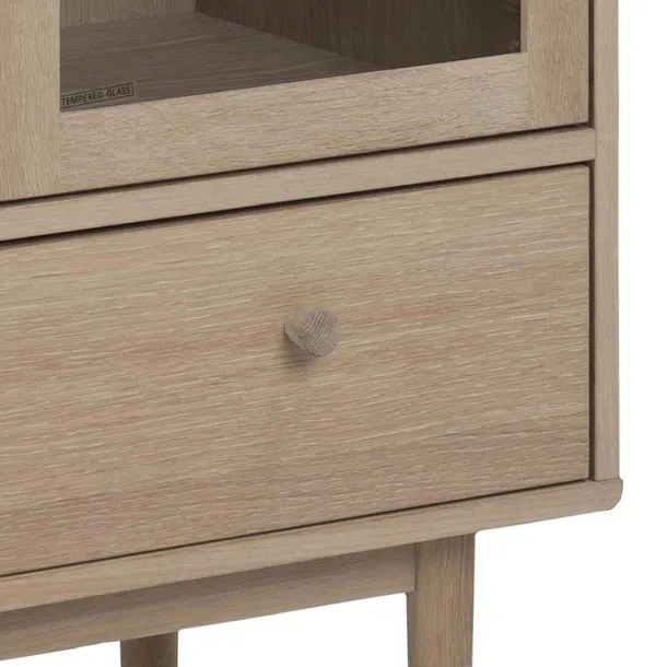 witryna-aston-dab-bielony-marka-actona