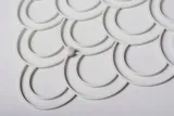 wieszak-husk-s-bialy-scienny-do-przedpokoju-liczba-miejsc-do-wieszania-4
