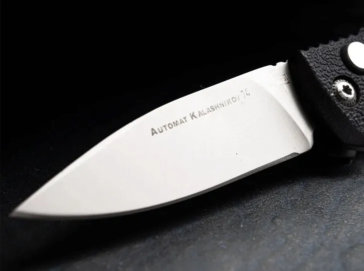 noz-boker-plus-aks-74-mini-d2-waga-180-g