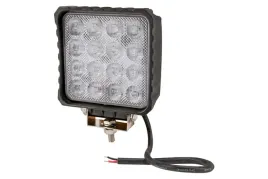 lampa-robocza-halogen-led-kwadratowa-48w-3840lm-rozproszone-swiatlo-kramp