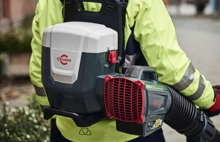 dmuchawa-akumulatorowa-cramer-82b1300-waga-narzedzia-7-2-kg