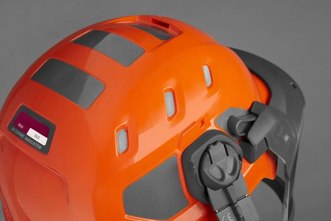kask-lesny-husqvarna-technical