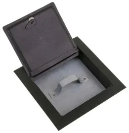 drzwiczki-kominowe-lux-140x140mm-czarne