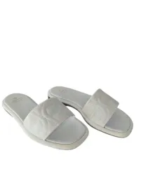 eleganckie-biale-klapki-aigner-lotta-3-1231030-biale-rozmiar-37