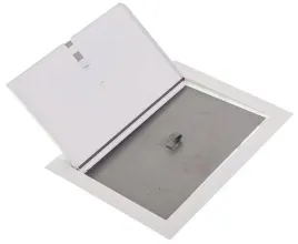 drzwiczki-kominowe-wczystka-z-wkladem-15x30-malowane-biale