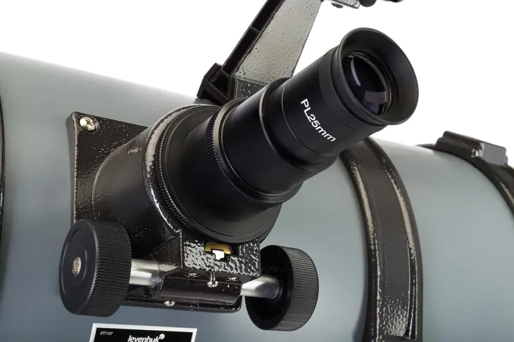 teleskop-levenhuk-blitz-203-plus-stan-nowy-waga-z-opakowaniem-25600-kg