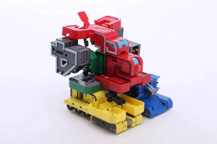 pocket-morphers-iii-figurka-1-k1ckback-marka-tm-toys