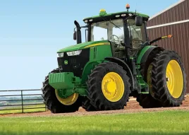 oplatek-na-tort-traktor-tra-03-28