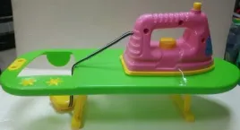 zabawka-zelazko-deska-do-prasowania-0155cz-mg1