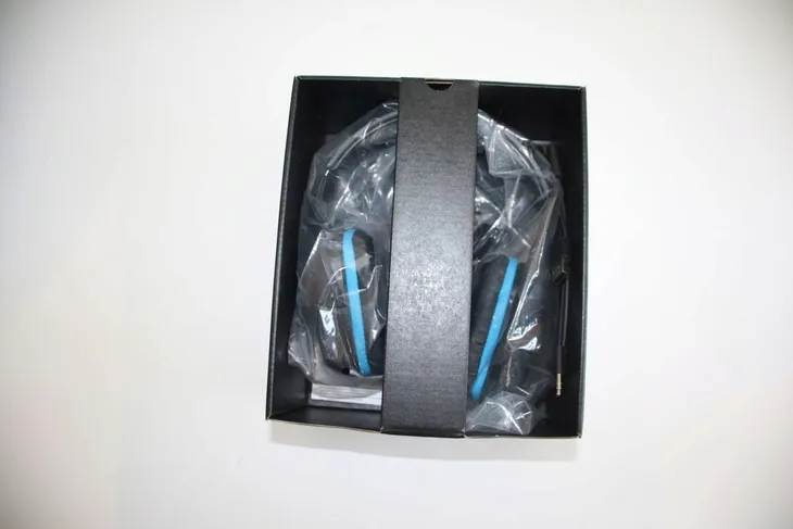 sluchawki-nauszne-logitech-g432-model-g432