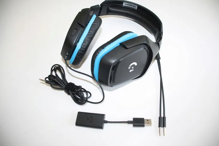 sluchawki-nauszne-logitech-g432-kod-producenta-981-000770