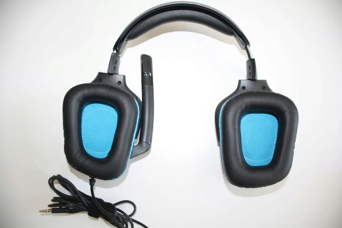 sluchawki-nauszne-logitech-g432