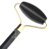 roller-walek-jadeitowy-do-masazu-kamien-gua-sha-marka-clavier