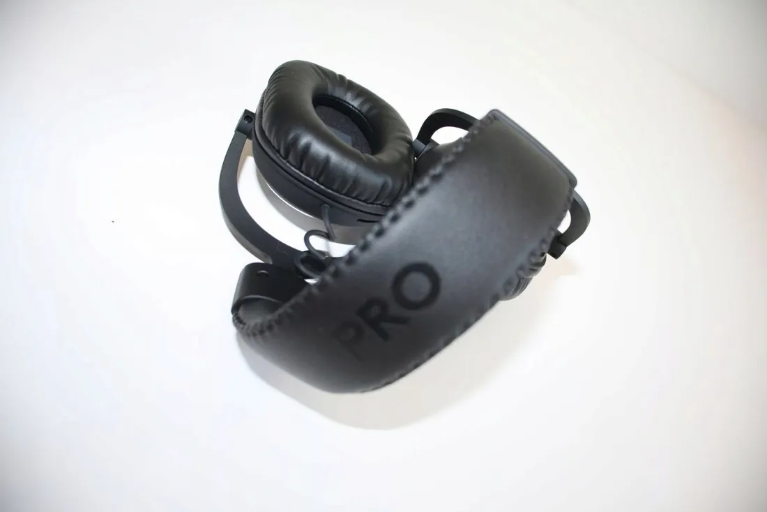 logitech-g-pro-x-gaming-headset-sluchawki