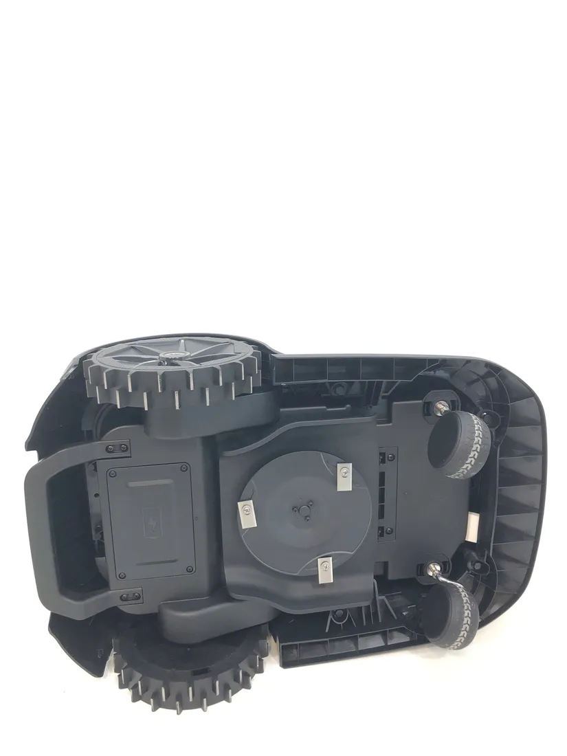 mova-dreame-600-kit-robot-koszacy-stan-powystawowy