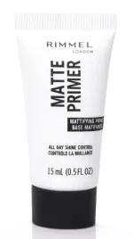 baza-matujaca-pod-poklad-idealny-makijaz-rimmel-matte-primer