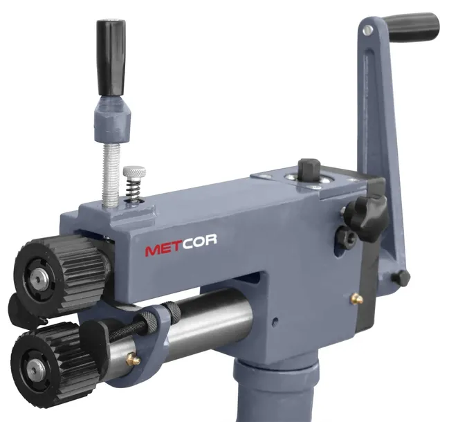 walcarka-do-blachy-zlobiarka-rowkarka-rm08-model-metcor-rm08